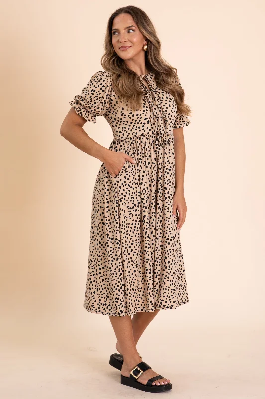 Midi dresses with off - the - shoulder necklines for a flirty look Taupe And Black Ribbon Detail Midi Dress Midi dresses with off - the - shoulder necklines for a flirty look Taupe And Black Ribbon Detail Midi Dress