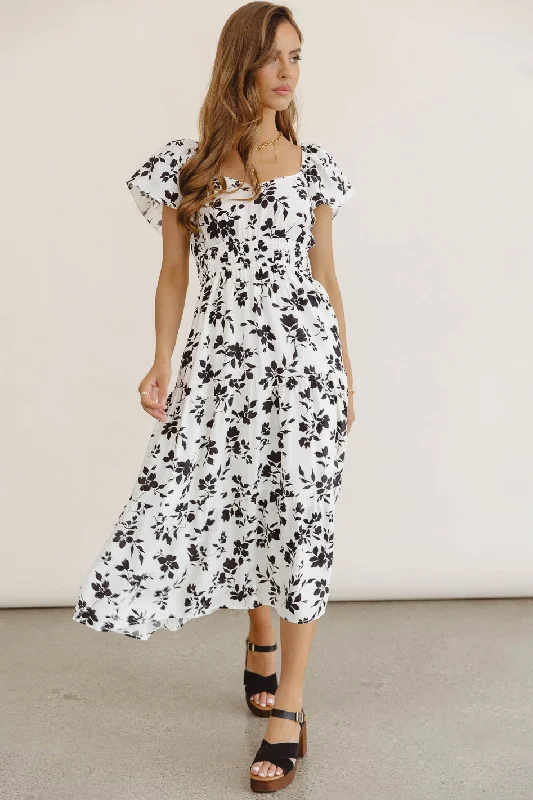 Midi dresses with gathered skirts for a full and flowing silhouette Calli Floral Midi Dress Midi dresses with gathered skirts for a full and flowing silhouette Calli Floral Midi Dress