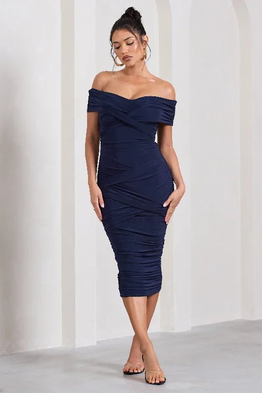 Midi dresses with pleated skirts for a timeless and elegant appeal Amanda | Navy Twisted Wrap Bardot Midi Dress Midi dresses with pleated skirts for a timeless and elegant appeal Amanda | Navy Twisted Wrap Bardot Midi Dress