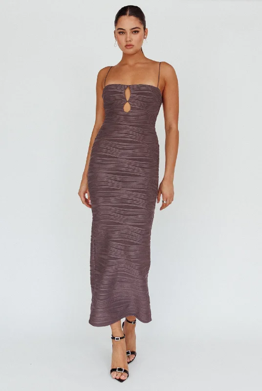 Midi dresses with ruched sleeves for a more fitted and stylish arm look Orion Keyhole Bodice Midi Dress Grey Midi dresses with ruched sleeves for a more fitted and stylish arm look Orion Keyhole Bodice Midi Dress Grey