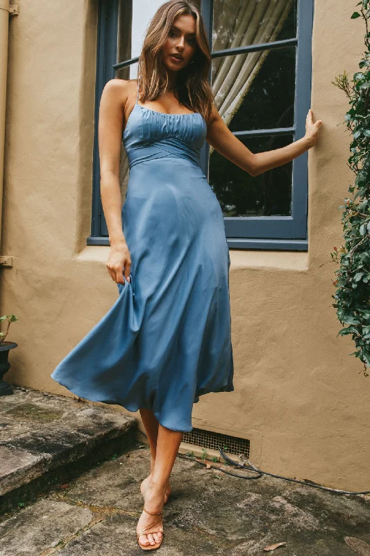Midi dresses with denim fabric for a casual yet stylish day out Linka Cami Strap Midi Dress Dusty Blue Midi dresses with denim fabric for a casual yet stylish day out Linka Cami Strap Midi Dress Dusty Blue