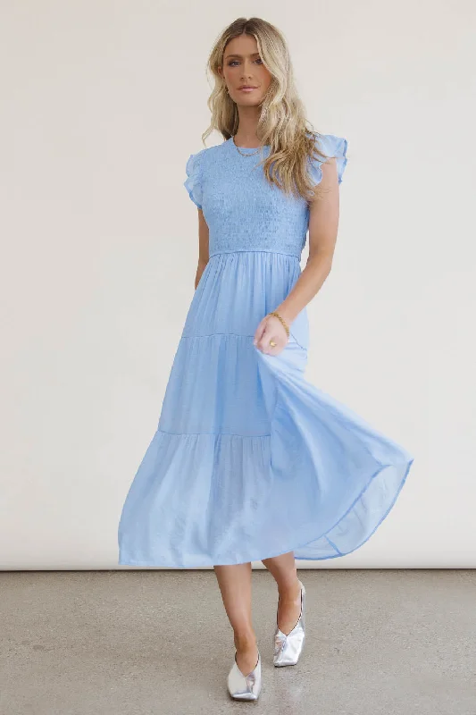 Midi dresses with empire waists for a flattering maternity option Cara Smocked Midi Dress in Blue Midi dresses with empire waists for a flattering maternity option Cara Smocked Midi Dress in Blue