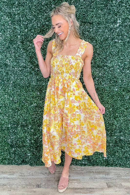 Plaid midi dresses for a fall - themed family gathering Yellow Floral Print Smocked Detail Midi Dress Plaid midi dresses for a fall - themed family gathering Yellow Floral Print Smocked Detail Midi Dress