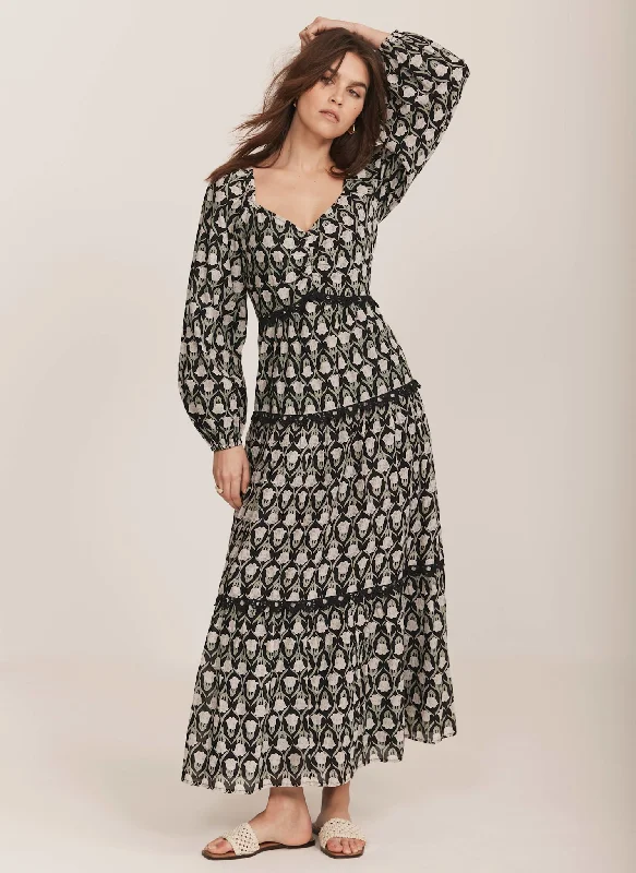 Mini dresses with ribbed textures for a unique appearance Black Floral Print Maxi Dress Mini dresses with ribbed textures for a unique appearance Black Floral Print Maxi Dress