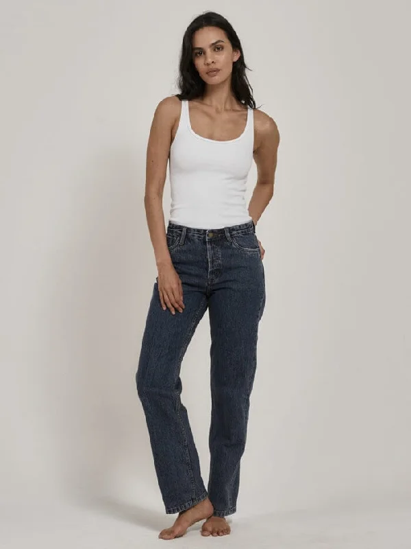 Plus Size Women's Elastic - Waist Culottes in Earth TonesRachel Mid Straight Jean - Worn In Blue Plus Size Women's Elastic - Waist Culottes in Earth TonesRachel Mid Straight Jean - Worn In Blue