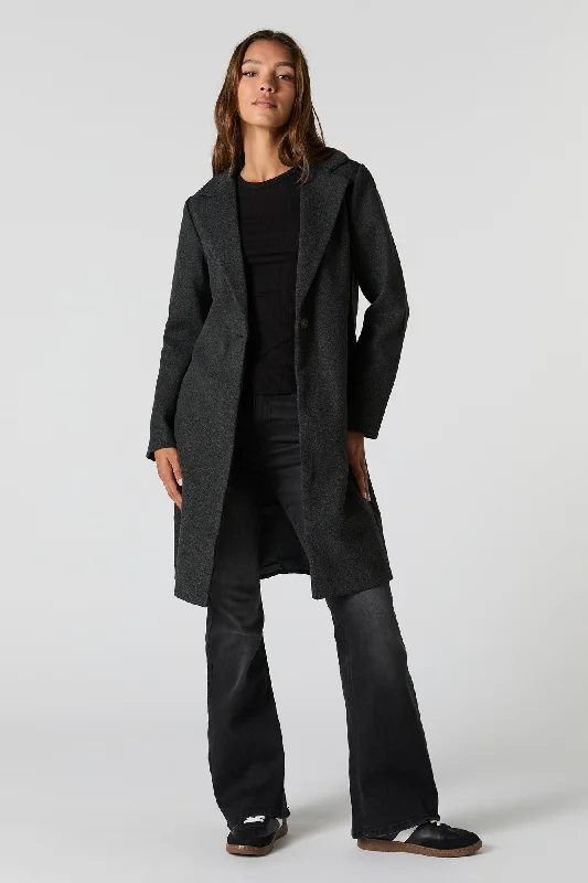 Mid - length women's down coats in a slim fit for a modern and sleek appearanceCollared Single Button Coat Mid - length women's down coats in a slim fit for a modern and sleek appearanceCollared Single Button Coat