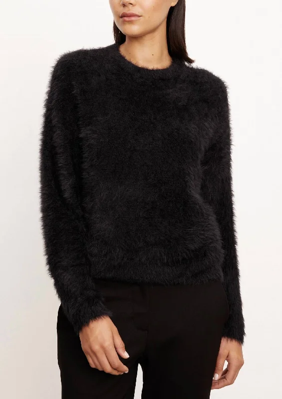 Boat Neck Women's Merino Wool Sweaters in Neutral ShadesCrew Neck Sweater In Black