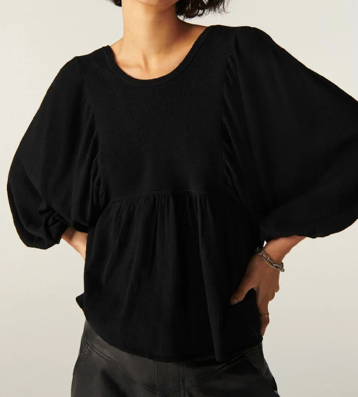 V - Neck Women's Ribbed Wool Sweaters for FallHamza Sweater In Black