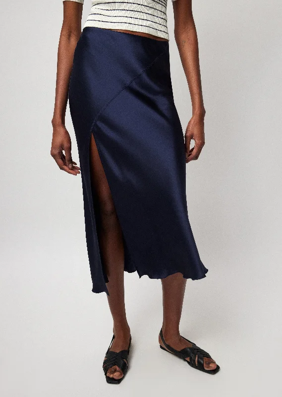 Plus Size Women T Shirt for a Comfortable and Flattering FitSilk Charmeuse Slit Detail Midi Skirt - Ink Plus Size Women T Shirt for a Comfortable and Flattering FitSilk Charmeuse Slit Detail Midi Skirt - Ink