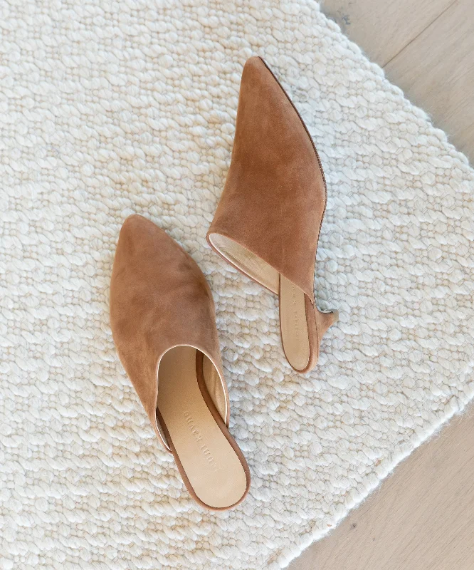 Women's Velvet Bow - Embellished Mules in Pink for a Sweet and Girly OutfitOiled Leather Kitten Heel Mule Women's Velvet Bow - Embellished Mules in Pink for a Sweet and Girly OutfitOiled Leather Kitten Heel Mule