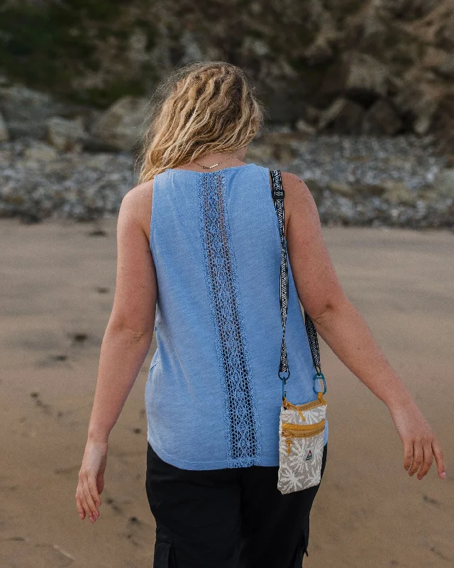 Graphic Print Women T Shirt for a Trendy StatementRivergate Recycled Cotton Top - Cornflower Graphic Print Women T Shirt for a Trendy StatementRivergate Recycled Cotton Top - Cornflower