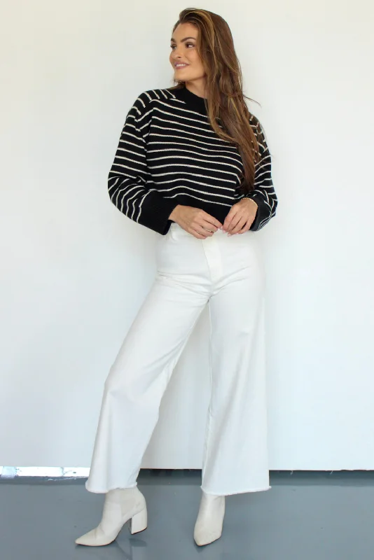 Split - Hem Women's Linen Blend Sweaters for SpringSplit - Hem Women's Linen Blend Sweaters for SpringThrowing Shade Striped Sweater Split - Hem Women's Linen Blend Sweaters for SpringSplit - Hem Women's Linen Blend Sweaters for SpringThrowing Shade Striped Sweater