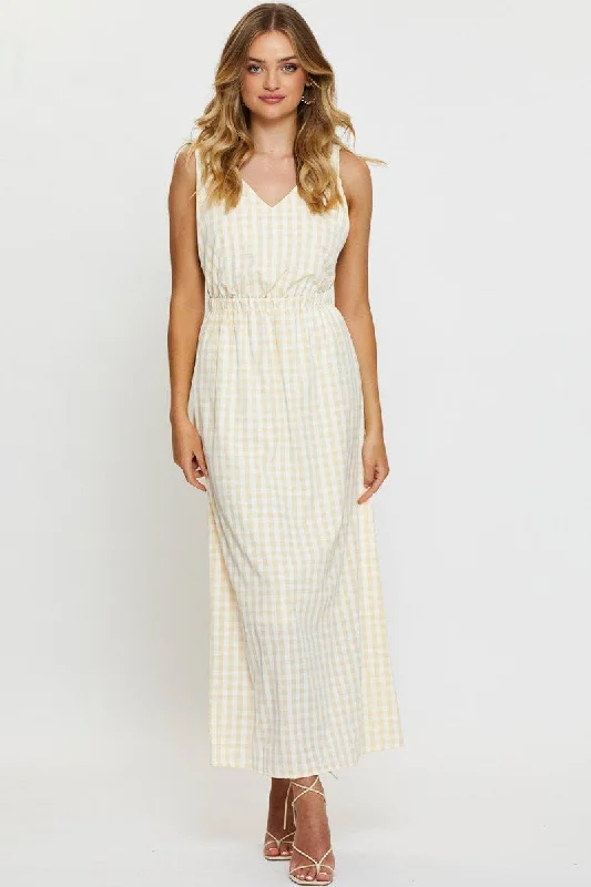 Pleated Women Dress with a Timeless and Elegant TextureCheck Maxi Dress Sleeveless