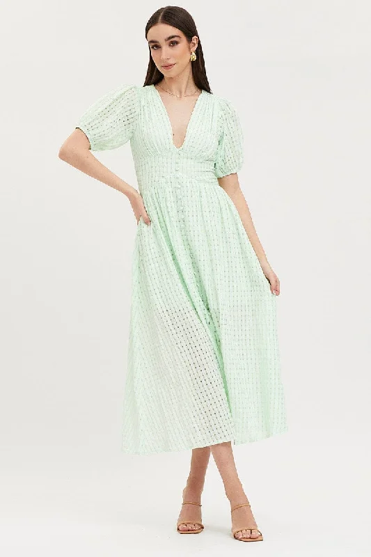 Ruffled Women Dress with Multiple Layers for a Playful and Girly StyleCheck Puff Sleeve Midi Dress Ruffled Women Dress with Multiple Layers for a Playful and Girly StyleCheck Puff Sleeve Midi Dress