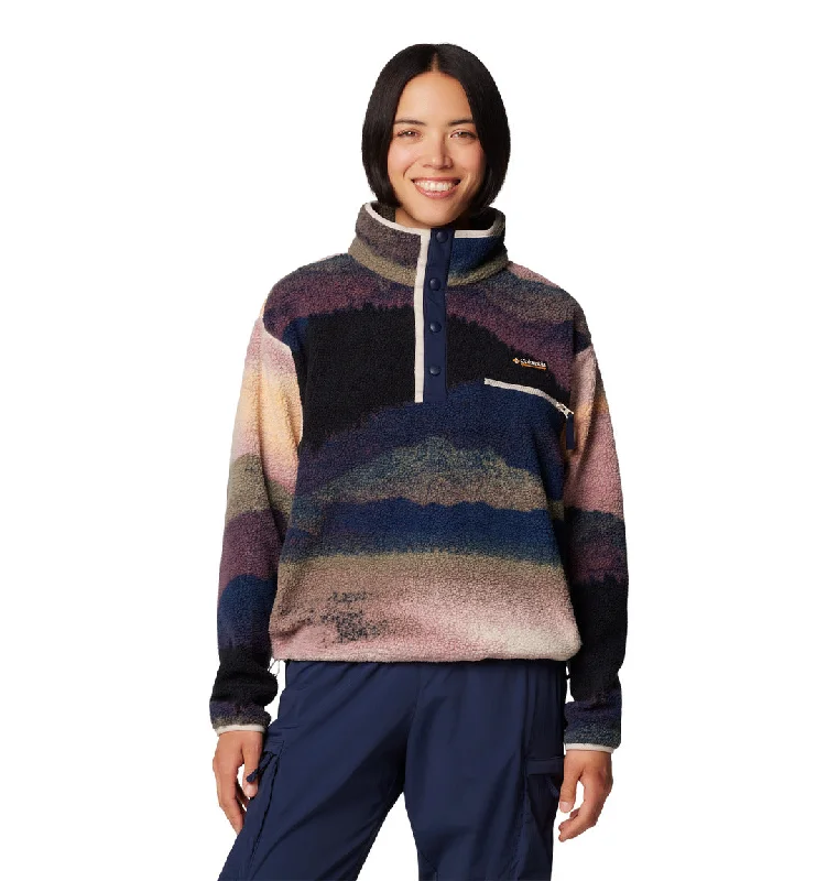 Women's zip - front sweatshirt with contrast stitching for a sporty aestheticColumbia Helvetia™ II Printed Cropped Pullover - Women Women's zip - front sweatshirt with contrast stitching for a sporty aestheticColumbia Helvetia™ II Printed Cropped Pullover - Women