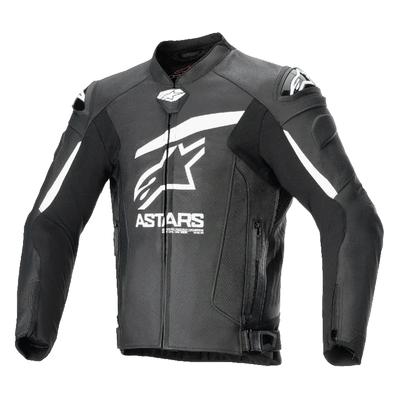 Women's cropped down jackets in bold colors for a sporty and fashionable winter outfitGP Plus R V4 Airflow Leather Jacket Women's cropped down jackets in bold colors for a sporty and fashionable winter outfitGP Plus R V4 Airflow Leather Jacket