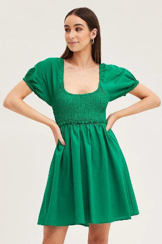 Empire Waist Women Dress to Accentuate the Bust and Conceal the WaistGreen Puff Sleeve Linen Shirred Skater Dress Empire Waist Women Dress to Accentuate the Bust and Conceal the WaistGreen Puff Sleeve Linen Shirred Skater Dress