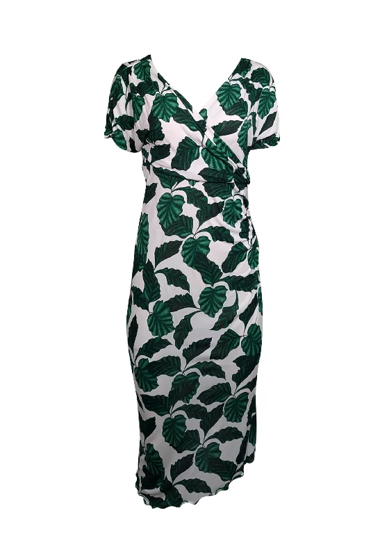 Long - Sleeve Women Dress in Velvet for a Luxurious Winter Look Long - Sleeve Women Dress in Velvet for a Luxurious Winter Look Diane von Furstenberg - Green & White Leaf Print “Havana” Midi Dress Sz M Long - Sleeve Women Dress in Velvet for a Luxurious Winter Look Long - Sleeve Women Dress in Velvet for a Luxurious Winter Look Diane von Furstenberg - Green & White Leaf Print “Havana” Midi Dress Sz M
