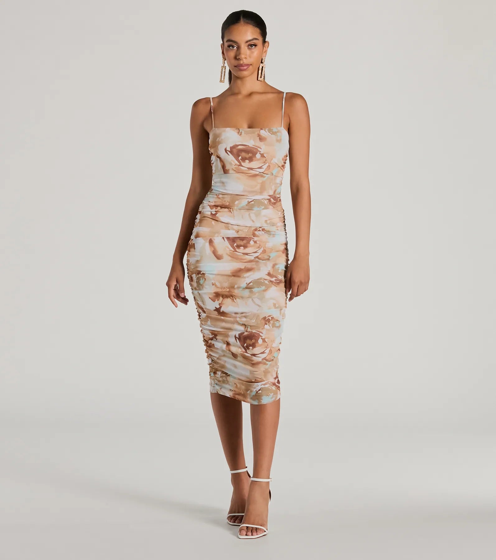 Midi dresses with tiered skirts for a bohemian festival lookAdmiring Muse Sleeveless Bodycon Floral Midi Dress Midi dresses with tiered skirts for a bohemian festival lookAdmiring Muse Sleeveless Bodycon Floral Midi Dress
