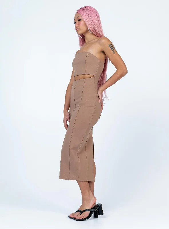 Sleeveless midi dresses with lace details for summer weddingsArchy Midi Dress Beige
