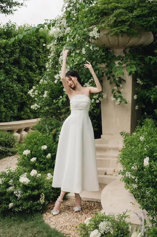 Midi dresses with belted waists to accentuate the figureEmma Strapless Backless Cotton Spandex Midi Dress Midi dresses with belted waists to accentuate the figureEmma Strapless Backless Cotton Spandex Midi Dress