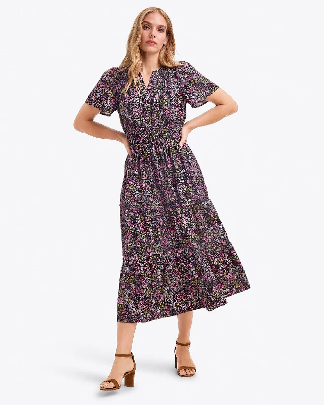 Midi dresses with printed lining for a hidden and stylish detailHollie Midi Dress