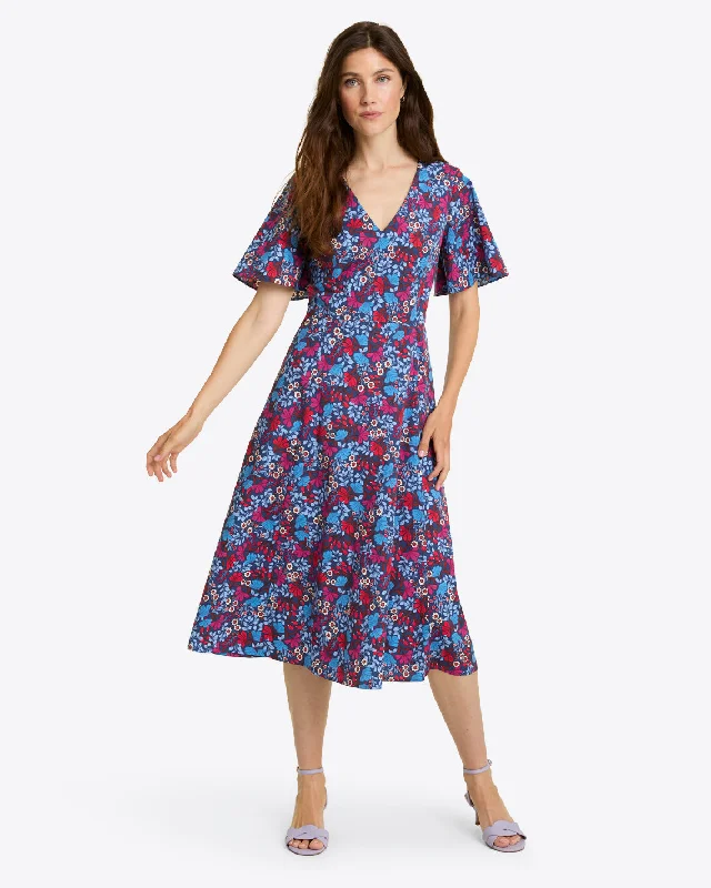 Midi dresses with sheer panels for a touch of allureVivienne Love Circle Midi Dress in Stretch Poplin Midi dresses with sheer panels for a touch of allureVivienne Love Circle Midi Dress in Stretch Poplin