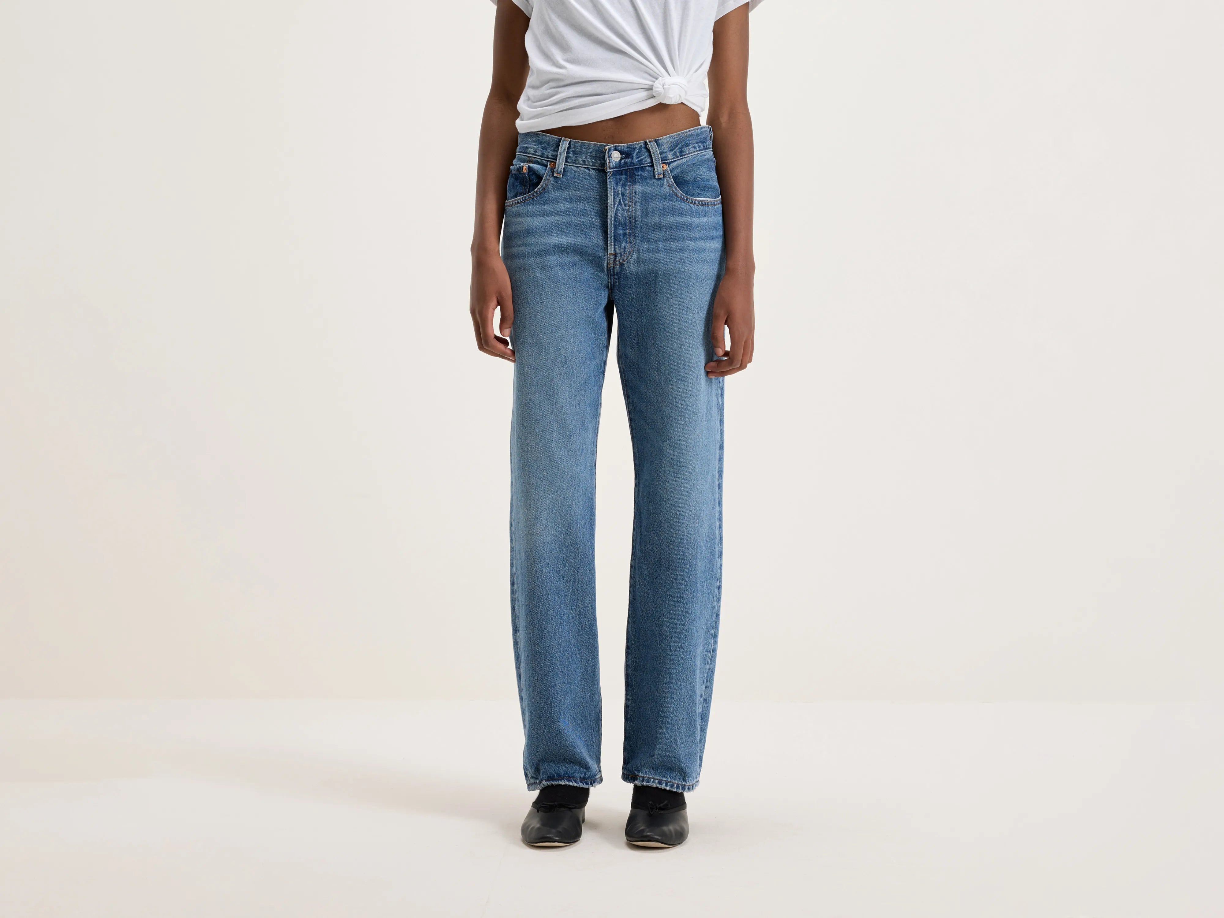 Embroidered Denim Top with Intricate Patterns501® 90'S Jeans (242 / W / STONE WASH)