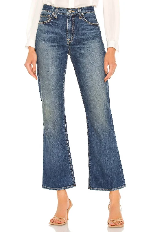 Women's pants with anti - odor properties Stretch women jeans for enhanced mobility and comfort Boot Cut Jean In Classic Wash Women's pants with anti - odor properties Stretch women jeans for enhanced mobility and comfort Boot Cut Jean In Classic Wash