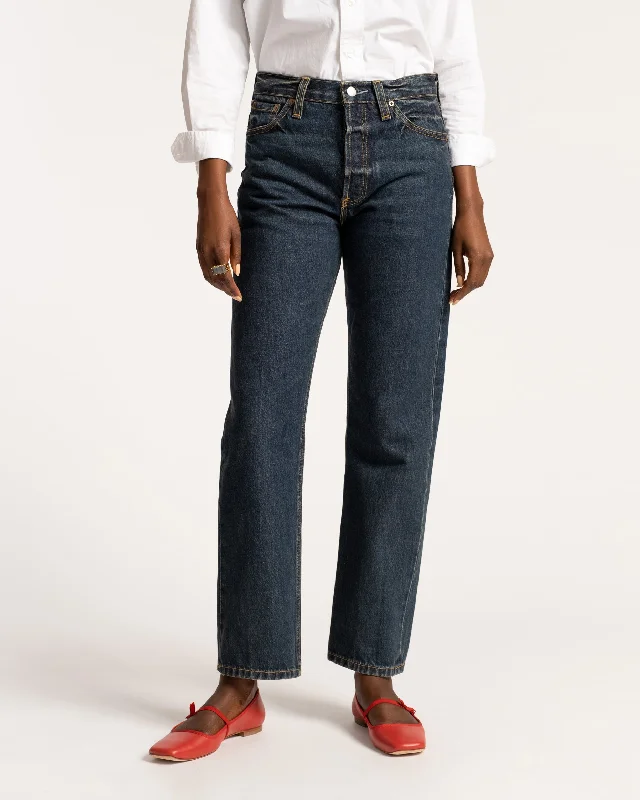 Women's cotton jogger pants Acid - wash women jeans with a retro finish Casey 5 Pocket Jean Women's cotton jogger pants Acid - wash women jeans with a retro finish Casey 5 Pocket Jean