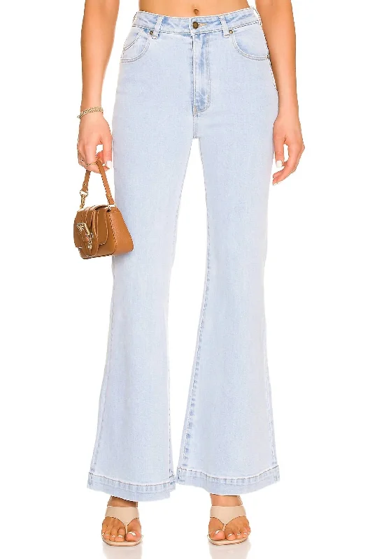 Women's pants with mesh panels Jeggings women jeans combining the comfort of leggings and style of jeans Eastcoast Flare Jean In Cloud Blue Women's pants with mesh panels Jeggings women jeans combining the comfort of leggings and style of jeans Eastcoast Flare Jean In Cloud Blue