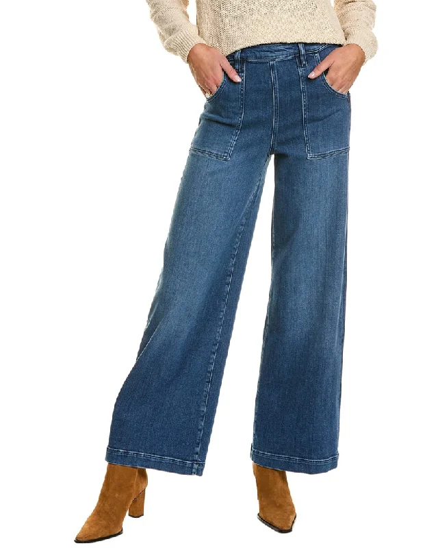 Women's pants with reflective strips Acid - wash women jeans with a retro finish FRAME Denim Francoise Crossings Clean Wide Leg Jean Women's pants with reflective strips Acid - wash women jeans with a retro finish FRAME Denim Francoise Crossings Clean Wide Leg Jean