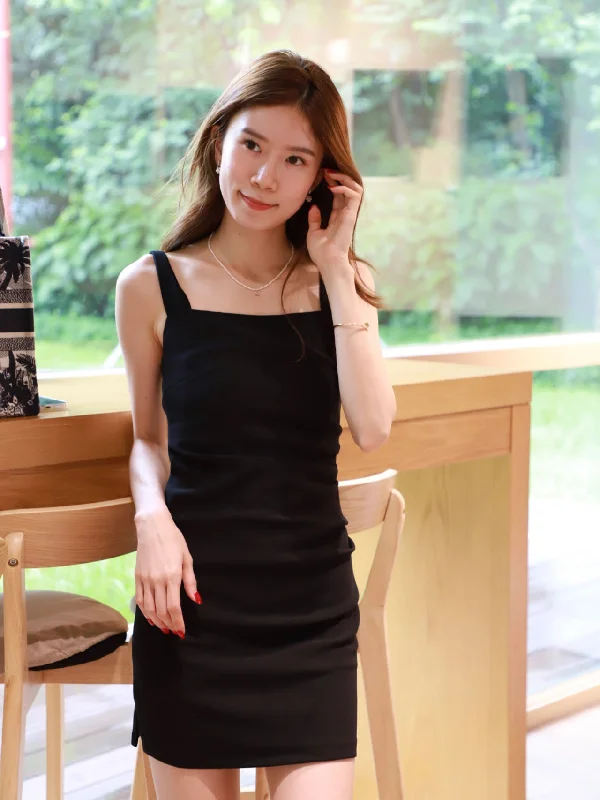 Mini dresses with ruched bodices for a feminine touchBasic Chiffon Office Mini Dress Mini dresses with ruched bodices for a feminine touchBasic Chiffon Office Mini Dress
