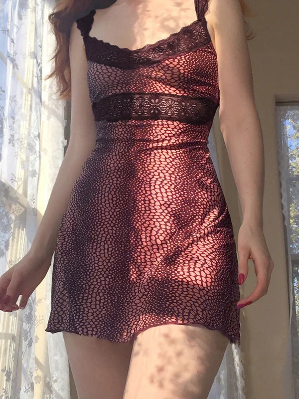 Mini dresses with pocket details for added functionalityBerryBetty - Lace Paneled Dalmatian Print Strap Mini Dress Mini dresses with pocket details for added functionalityBerryBetty - Lace Paneled Dalmatian Print Strap Mini Dress