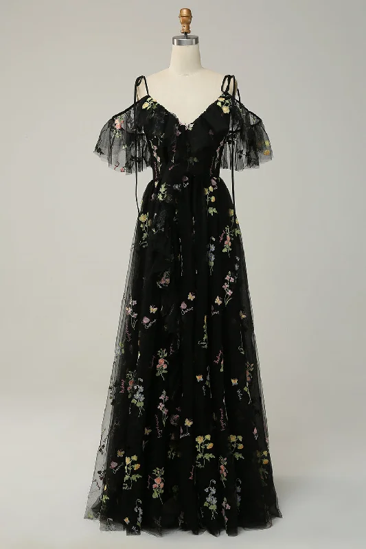 Mini cocktail dresses with a denim fabric for a casual - chic lookA-Line V-Neck Spaghetti Straps Embroidery Black Long Prom Dress with Slit Mini cocktail dresses with a denim fabric for a casual - chic lookA-Line V-Neck Spaghetti Straps Embroidery Black Long Prom Dress with Slit
