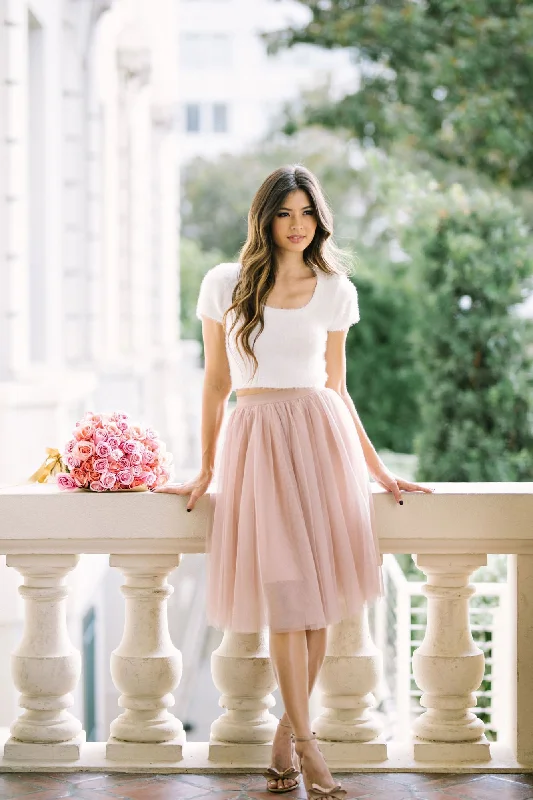 Off - the - shoulder wedding guest dresses in chiffonEloise Tulle Midi Skirt