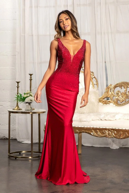 Bodycon dress with a lace - up front​Long Sleeveless Formal Mermaid Fit Prom Dress