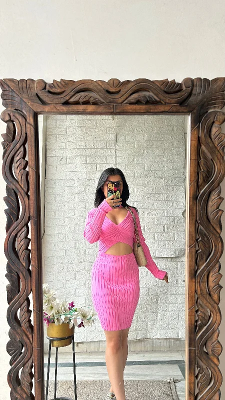 Bodycon dress with a metallic finish​Sexy dress 32-34 busts/l:33