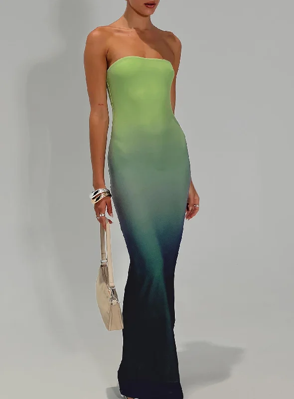 Metallic cocktail dresses with a halter neck for a glamorous occasionStolen Love Strapless Maxi Dress Blue / Green Ombre Tall Metallic cocktail dresses with a halter neck for a glamorous occasionStolen Love Strapless Maxi Dress Blue / Green Ombre Tall