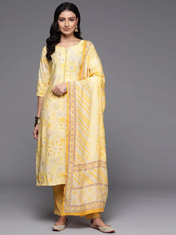Mini cocktail dresses with a ruffled hem and a solid colorYellow Printed Silk Blend Straight Suit With Dupatta Mini cocktail dresses with a ruffled hem and a solid colorYellow Printed Silk Blend Straight Suit With Dupatta