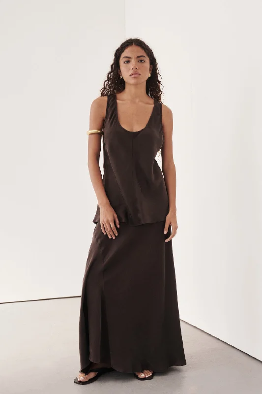 Prom dresses with side - slit pockets and solid - color fabrics for a practical and stylish formal lookCOLETTE BITTER CHOC SILK CAMI TOP Prom dresses with side - slit pockets and solid - color fabrics for a practical and stylish formal lookCOLETTE BITTER CHOC SILK CAMI TOP