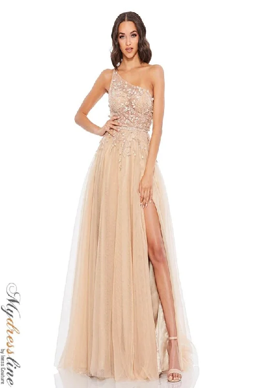 Mac Duggal 11210