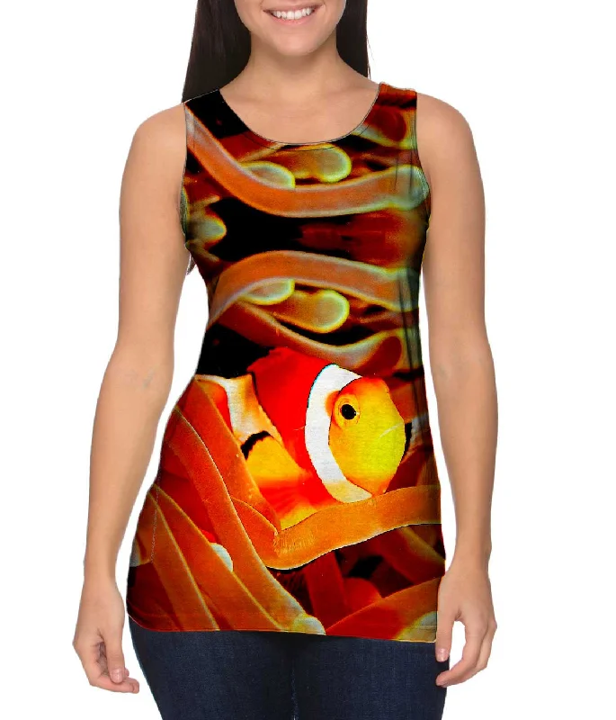 Plunge Neck Women's Seamless Tank Tops for a Smooth FitClown Fish Anemone Underwater Plunge Neck Women's Seamless Tank Tops for a Smooth FitClown Fish Anemone Underwater