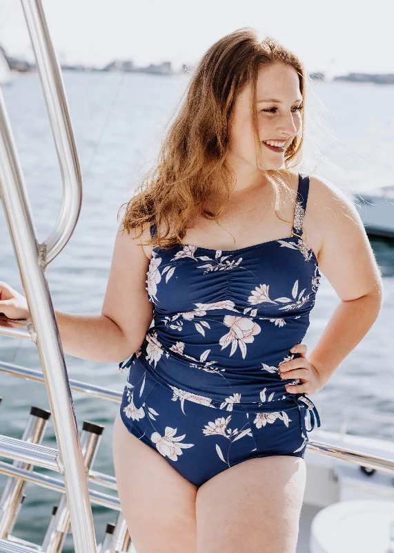 Plus Size Women's Print - Blocked Swim Tops in Multicolor for a Trendy and Fashion - Forward Lookelizabeth in pink petal top Plus Size Women's Print - Blocked Swim Tops in Multicolor for a Trendy and Fashion - Forward Lookelizabeth in pink petal top